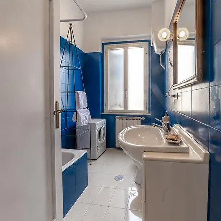 Casa Guapita - Metro Malatesta Apartment *
